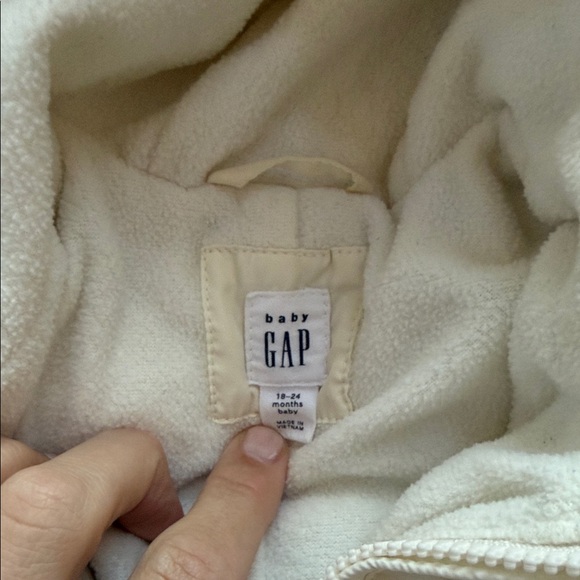 Baby GAP Cream Baby Snowsuit with Hood - Picture 2 of 8